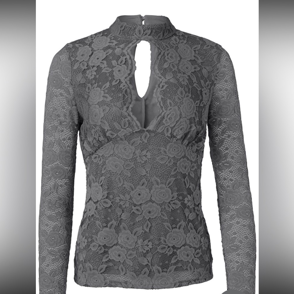 NWOT Venus Gray Lace Top - Picture 4 of 7